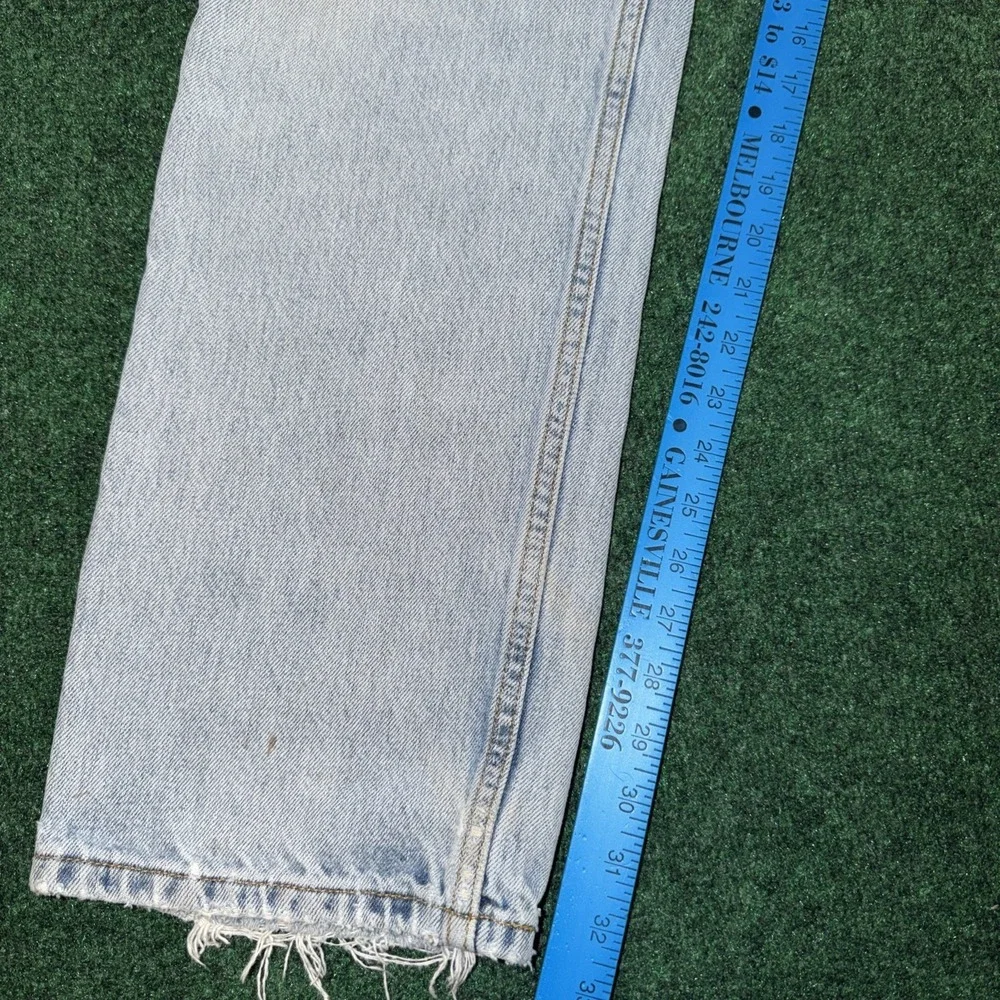 Levi's 505 Light Wash Men's Size 34x34 Reg Fit Semi Distressed